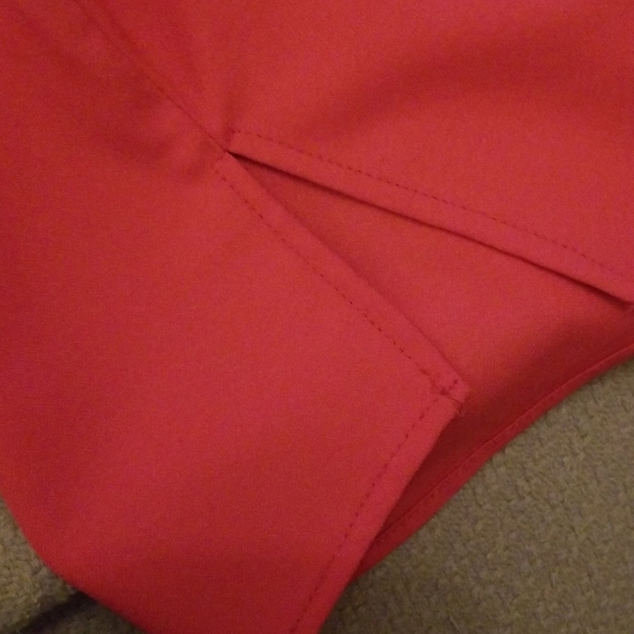 Top - Picture 4 of 6